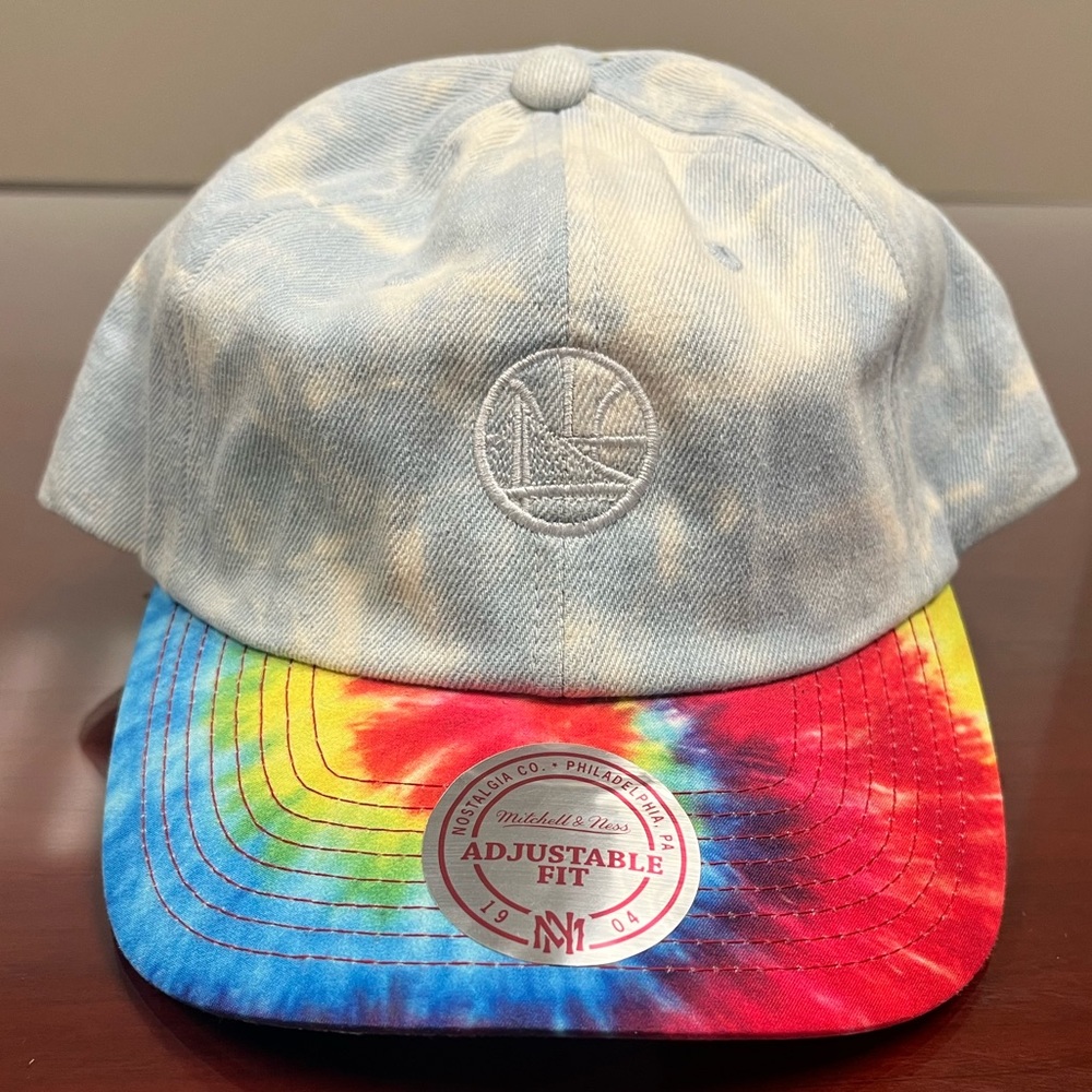 NWT Golden State Warriors tie dye hat